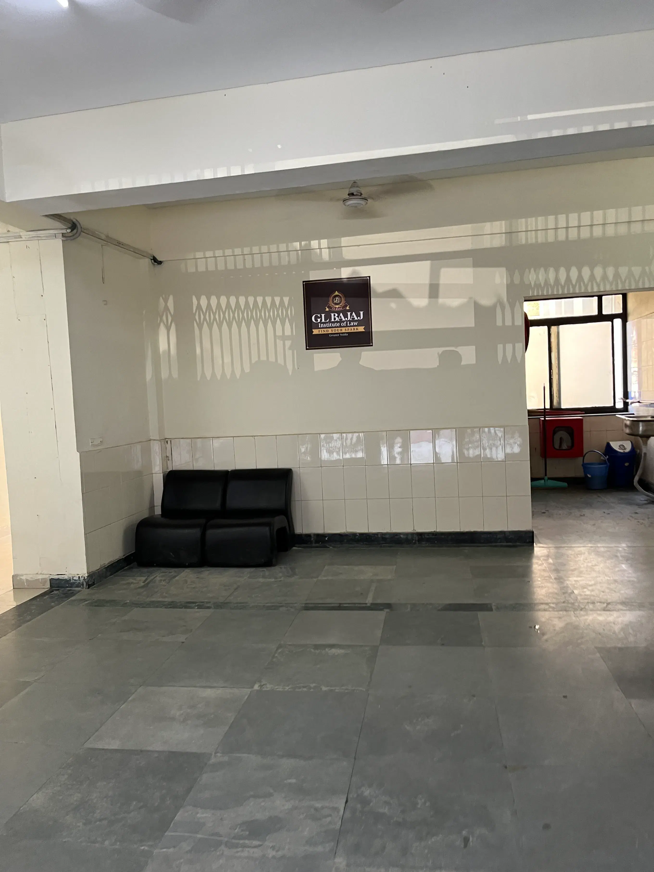 GL Bajaj Commen Area photo 1